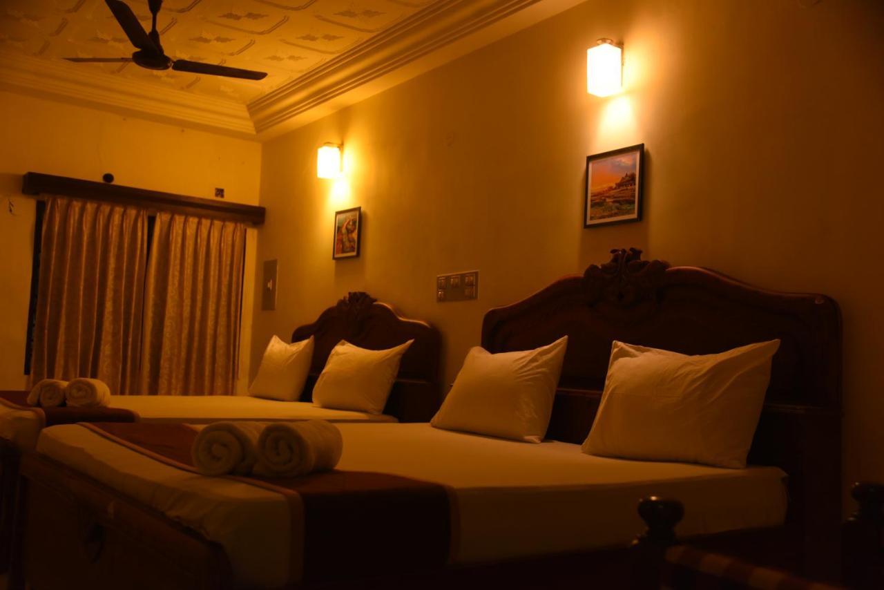 Hotel Raja Palace Kanyakumari Exterior photo
